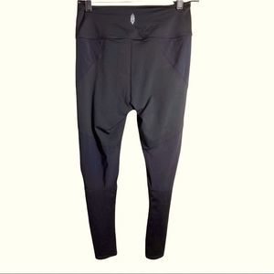 Free People Movement Ankle Zip Leggings - M